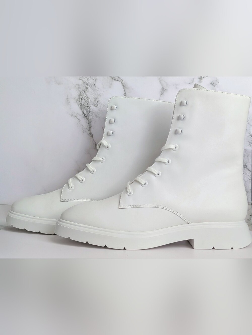 Stuart Weitzman McKenzee White Leather Combat Boots Sz 8 MSRP $650 NWOB